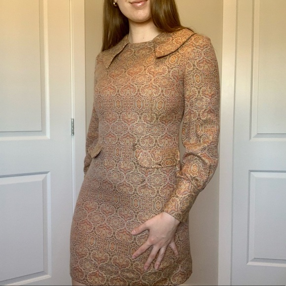 70’s Style Collared Mini Dress - Picture 1 of 13